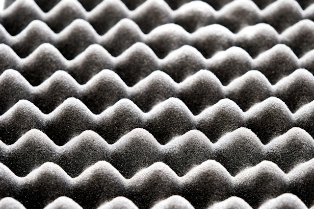 Paneles acústicos de espuma